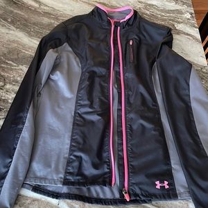 Under Armour Women’s medium windbreaker